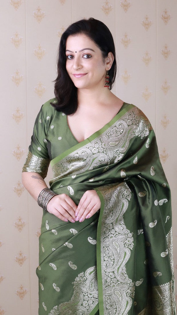 Amazing Green Color Banarasi Fabric Partywear Saree