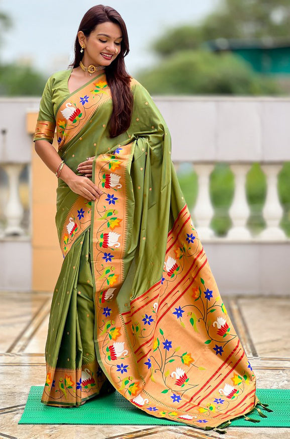 Lovely Green Color Silk Fabric Partywear Saree