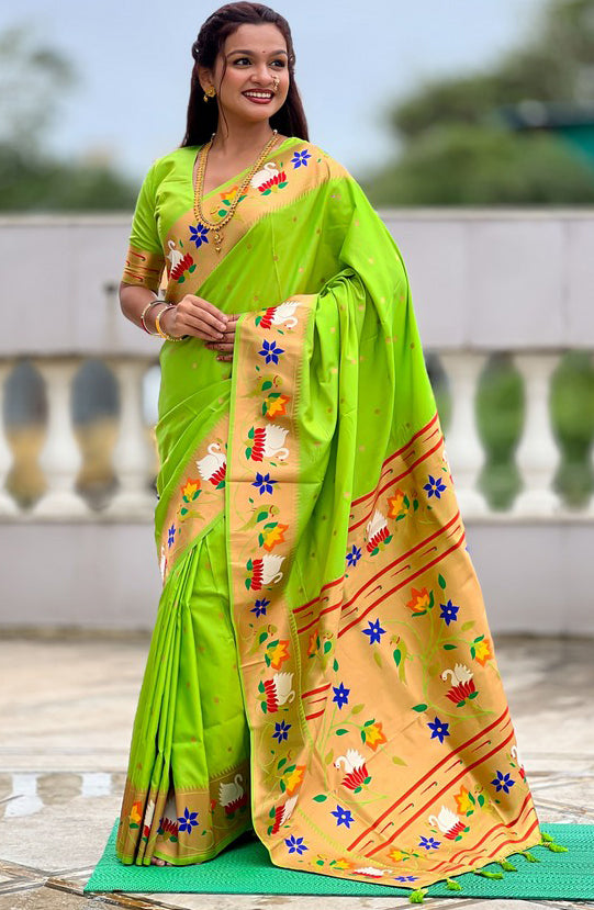 Lovely Green Color Silk Fabric Partywear Saree