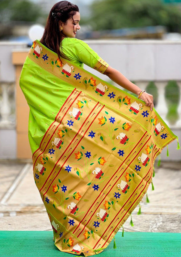 Lovely Green Color Silk Fabric Partywear Saree
