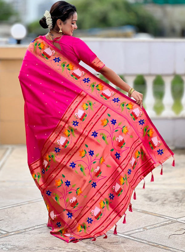 Lovely Pink Color Silk Fabric Partywear Saree