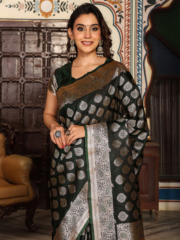 Beautiful Green Color Silk Fabric Partywear Saree