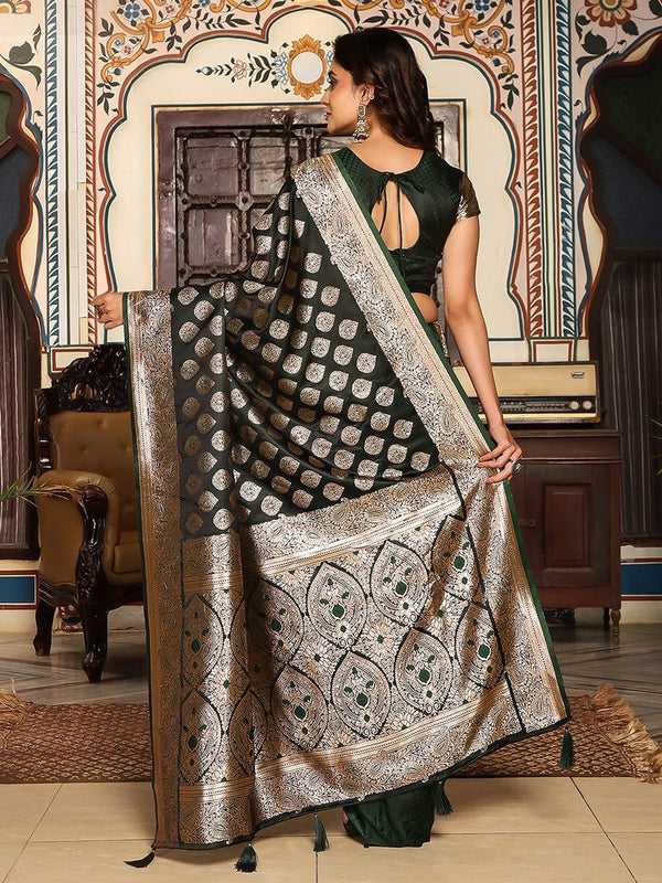 Beautiful Green Color Silk Fabric Partywear Saree