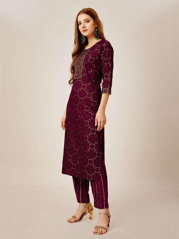 Lovely Voilet Color Rayon Fabric Casual Kurti With Bottom