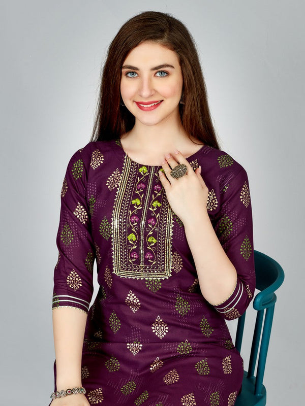 Lovely Purple Color Rayon Fabric Casual Kurti With Bottom
