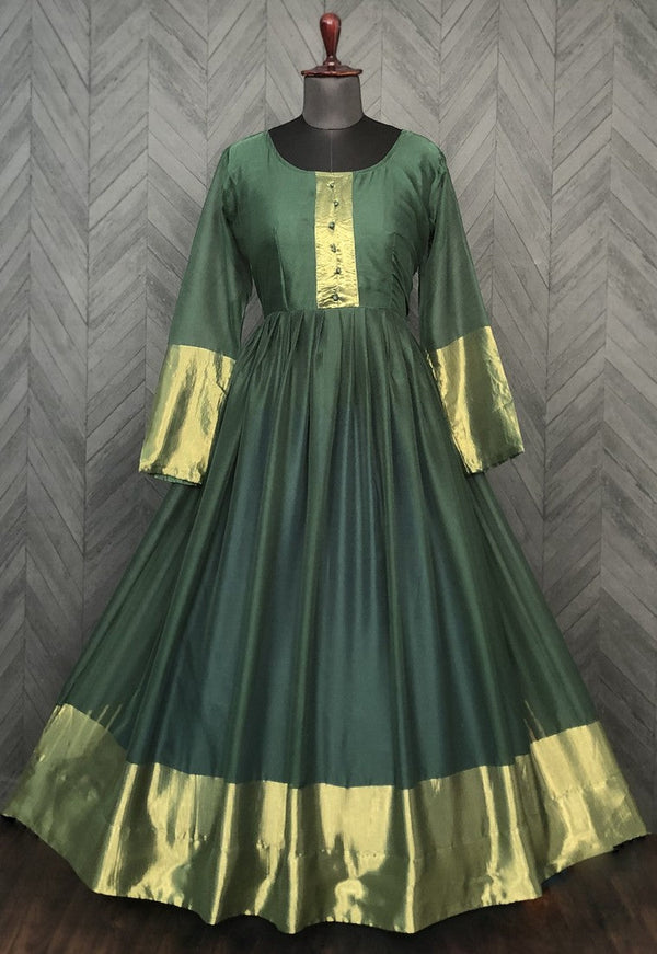 Striking Green Color Chiffon Fabric Gown