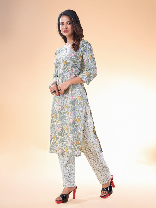 Lovely Grey Color Cotton Fabric Casual Kurti With Bottom