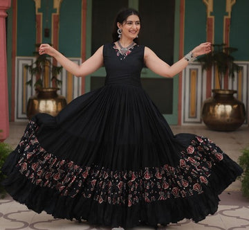 Dazzling Black Color Rayon Fabric Gown