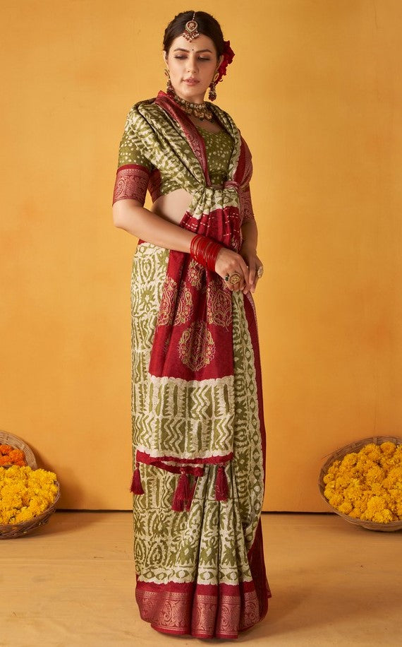 Grand Green Color Tussar Fabric Casual Saree