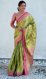 Ideal Green Color Tissue Fabric Partywear Saree