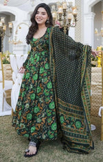 Divine Green Color Muslin Fabric Designer Suit