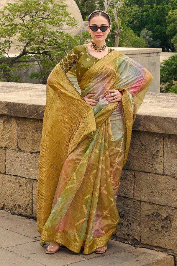 Beauteous Green Color Jacquard Fabric Partywear Saree