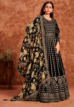 Striking Black Color Velvet Fabric Partywear Suit