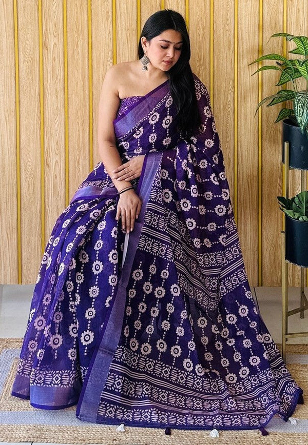 Grand Voilet Color Cotton Fabric Casual Saree