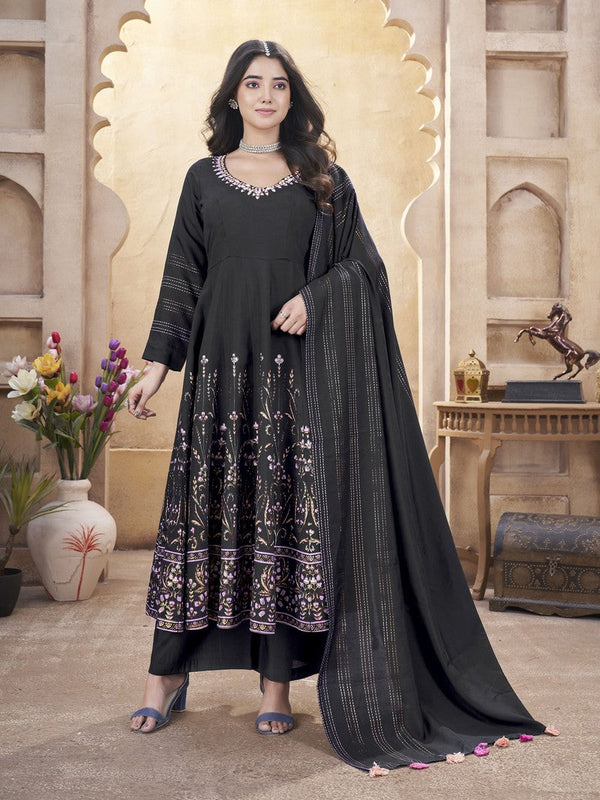 Dazzling Black Color Silk Fabric Plazzo Suit