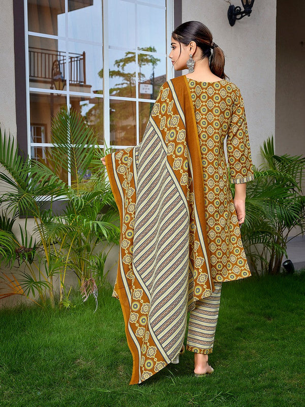 Dazzling Beige Color Cotton  Fabric Casual Suit