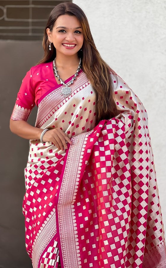 Ideal Pink Color Banarasi Fabric Partywear Saree