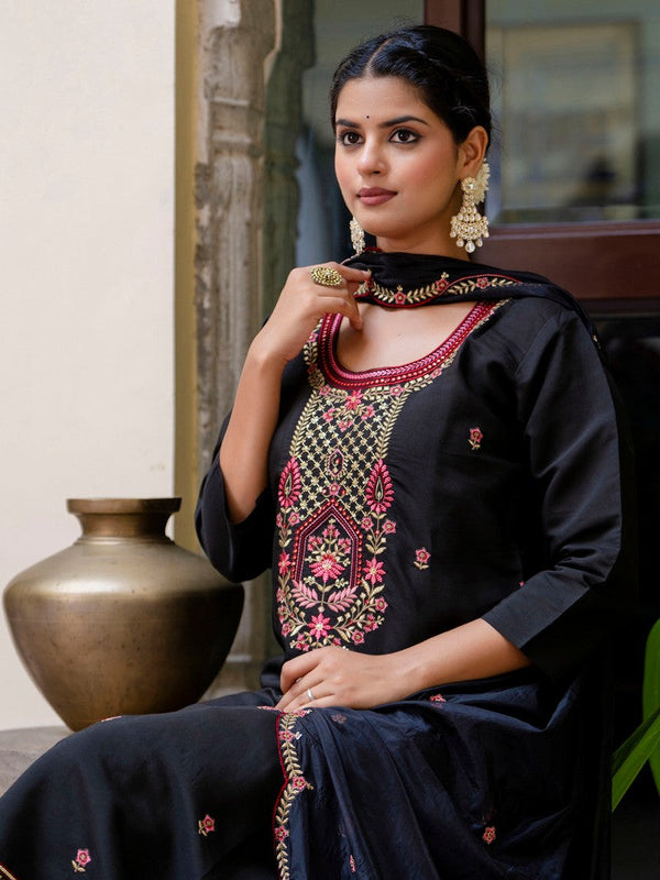 Gorgeous Black Color Silk Fabric Designer Suit