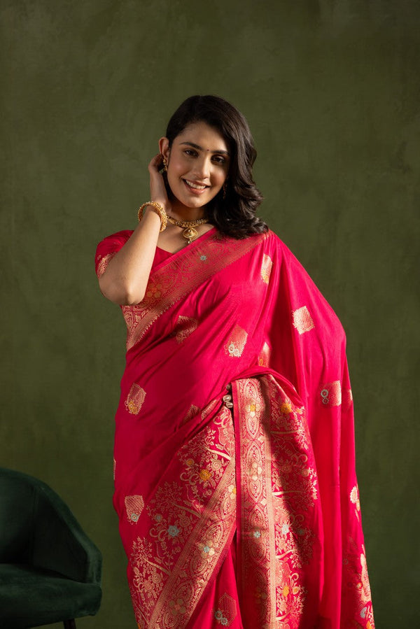 Amazing Pink Color Silk Fabric Partywear Saree