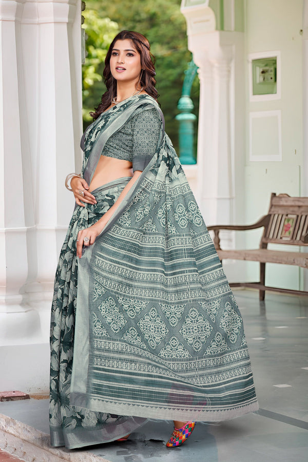 Beautiful Green Color Cotton Fabric Casual Saree