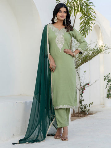Pretty Green Color Silk Fabric Designer Suit