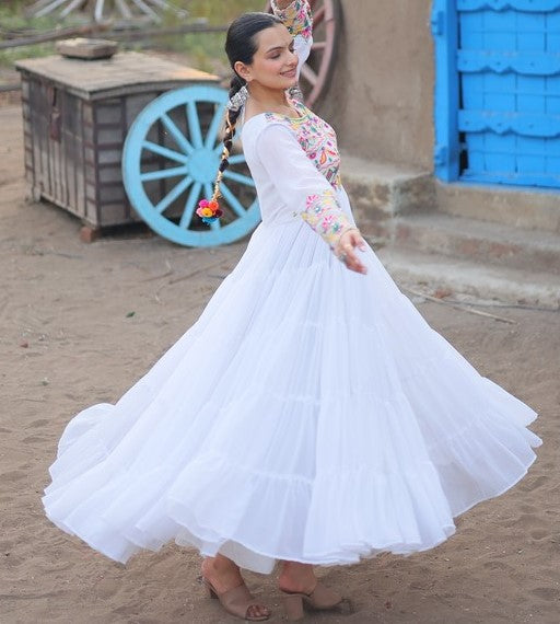 Dazzling White Color Blooming Fabric Gown