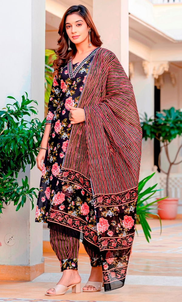 Beautiful Black Color Cotton  Fabric Designer Suit