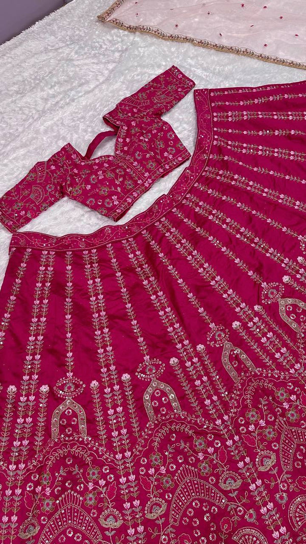 Magnetic Magenta Color Silk Fabric Party Wear Lehenga