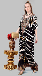 Striking Black Color Polyester Fabric Kaftan