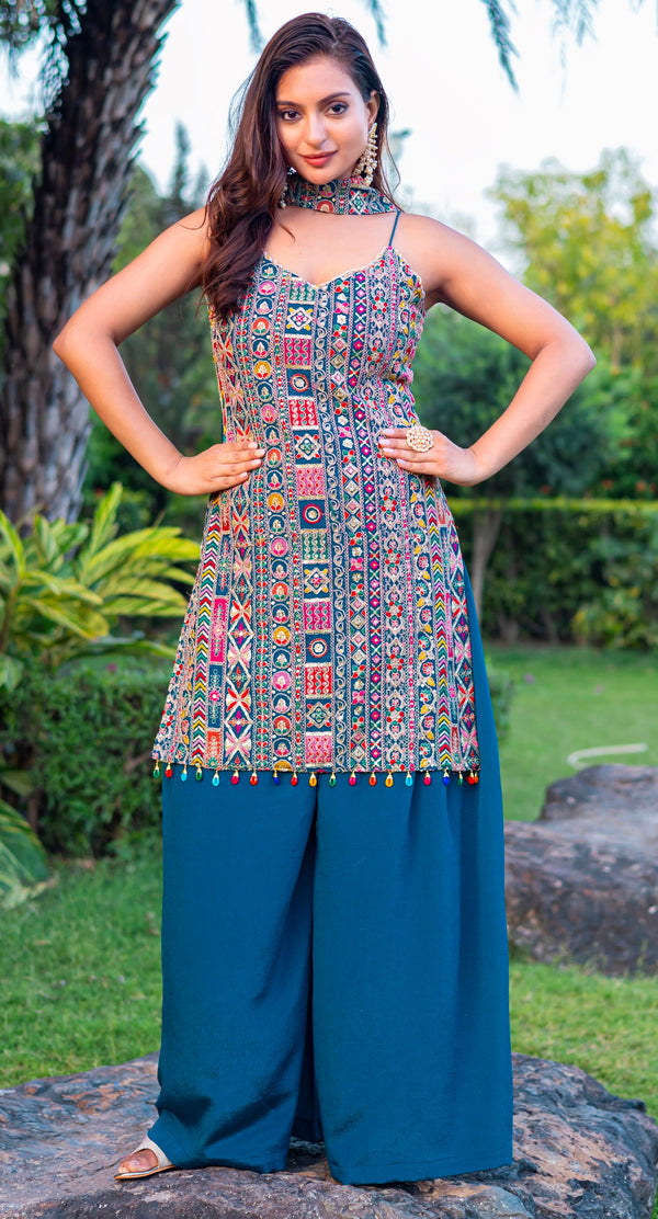 Tasteful Teal Color Chinon Fabric Plazzo Suit