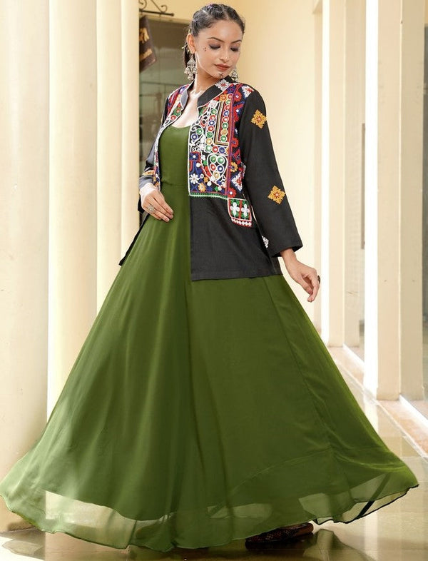 Lovely Green Color Georgette Fabric Gown