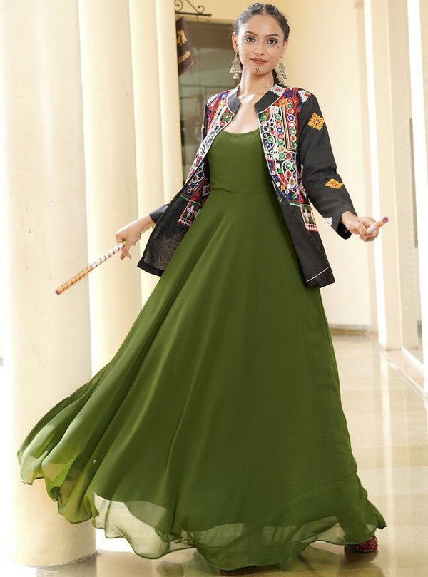 Lovely Green Color Georgette Fabric Gown