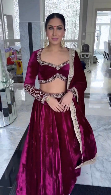 Amazing Magenta Color Net Fabric Party Wear Lehenga