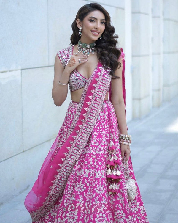 Elegant Pink Color Georgette  Fabric Party Wear Lehenga
