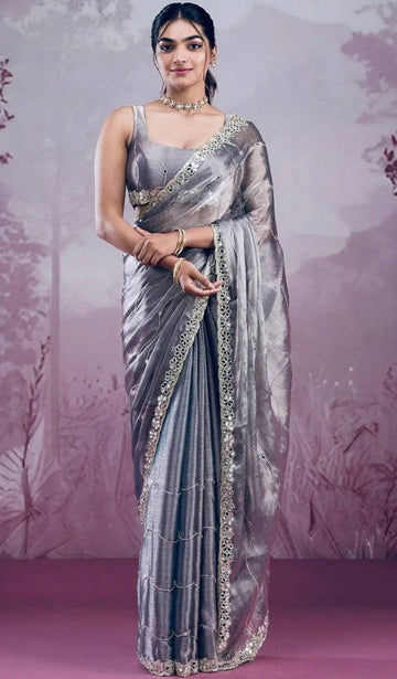 Tempting Purple Color Silk Fabric Partywear Saree