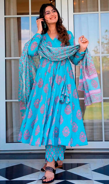 Lovely Turquoise Color Muslin Fabric Designer Kurti With Bottom and Dupatta
