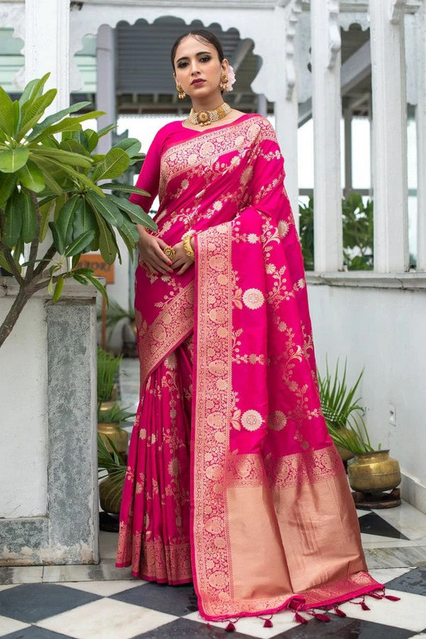 Ideal Pink Color Silk Fabric Partywear Saree