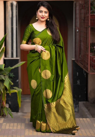 Grand Green Color Silk Fabric Partywear Saree