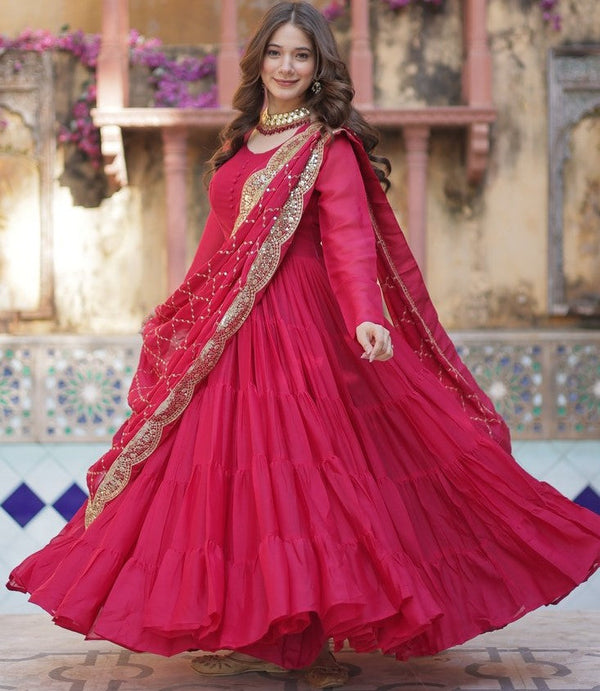 Striking Pink Color Georgette Fabric Gown