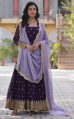Magnetic Voilet Color Blooming Fabric Gown