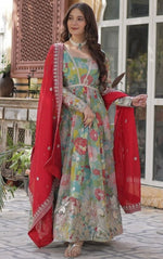 Magnetic Green Color Silk Fabric Gown