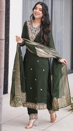 Tasteful Green Color Silk Fabric Designer Suit