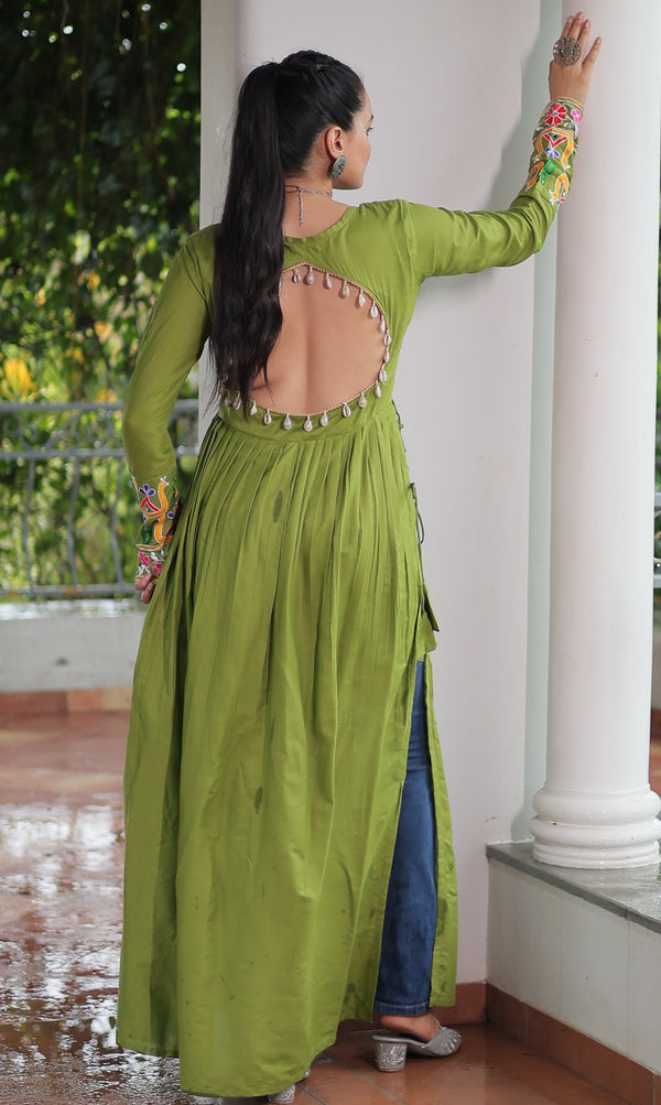 Striking Green Color Rayon Fabric Gown