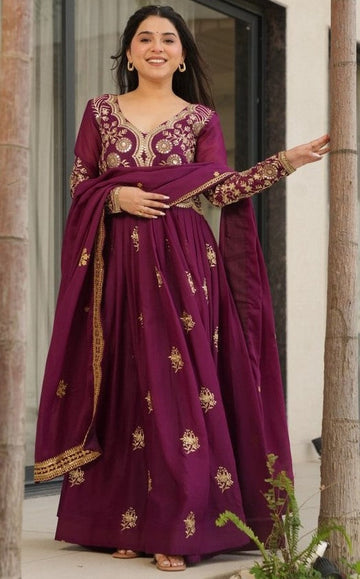 Dazzling Wine Color Georgette Fabric Gown