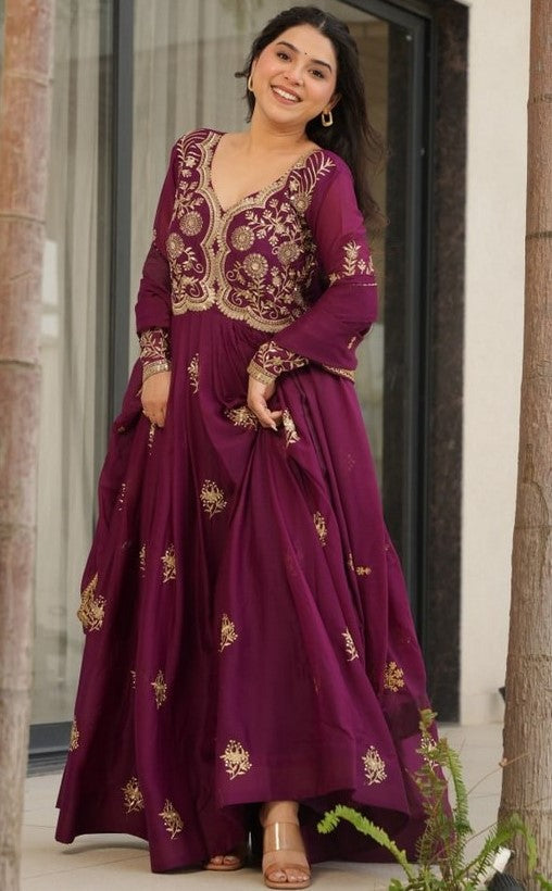Dazzling Wine Color Georgette Fabric Gown