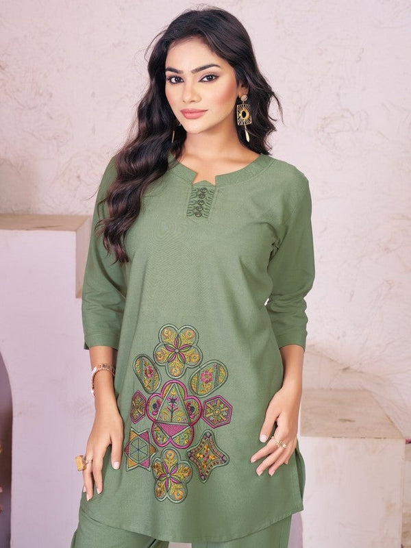 Dazzling Green Color Rayon Fabric Cord Set