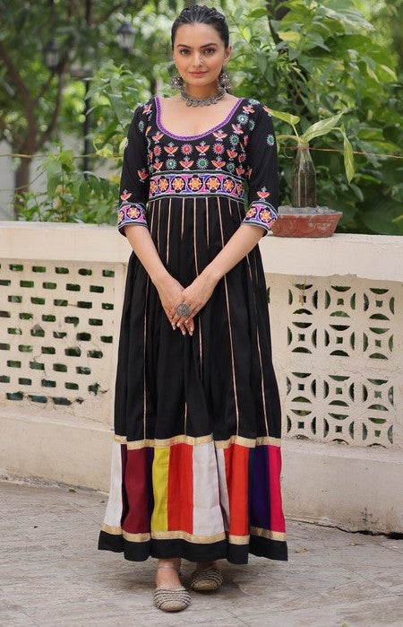 Striking Black Color Rayon Fabric Gown