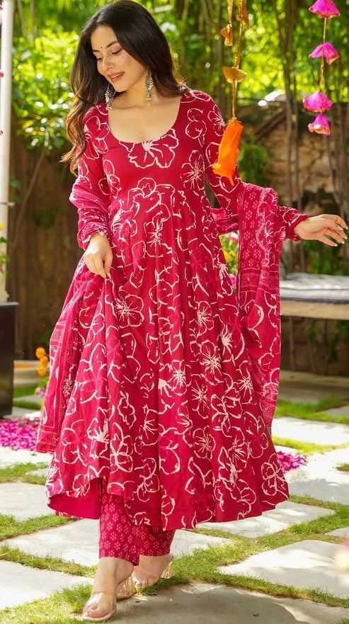 Amazing Pink Color Muslin Fabric Designer Suit