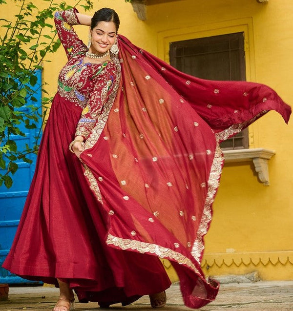 Striking Maroon Color Vichitra Fabric Gown