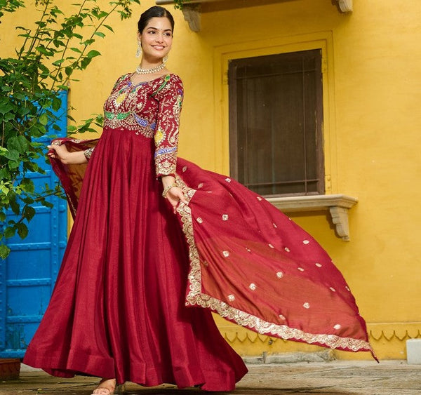 Striking Maroon Color Vichitra Fabric Gown
